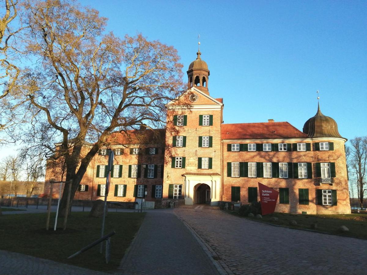 Villa Amalia Eutin Exterior photo